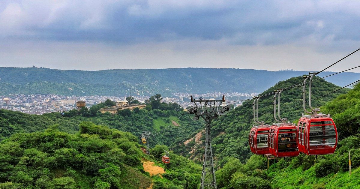 अरावली बचाने को मोदी सरकार का बड़ा एक्शन, नए माइनिंग पट्टों पर लगाया टोटल बैन