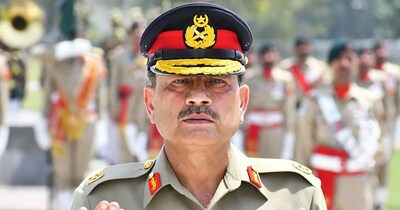 आसिम मुनीर ने भारत का नाम लेकर गीदड़भभकी की है.