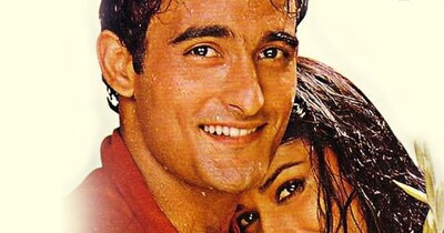 सोनाली बेंद्रे ने अक्षय खन्ना की साथ एक फिल्म में काम किया था.