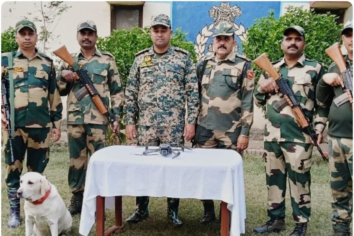 पंजाब बॉर्डर पर BSF का बड़ा एक्शन 3 PAK ड्रोन ढेर करोड़ों की हेरोइन बरामद