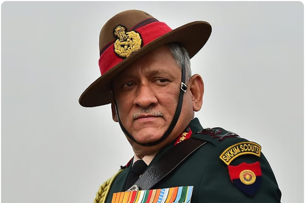 बिपिन रावत: वो निडर योद्धा जिसने चीन की आंखों में आंखें डालकर बात की