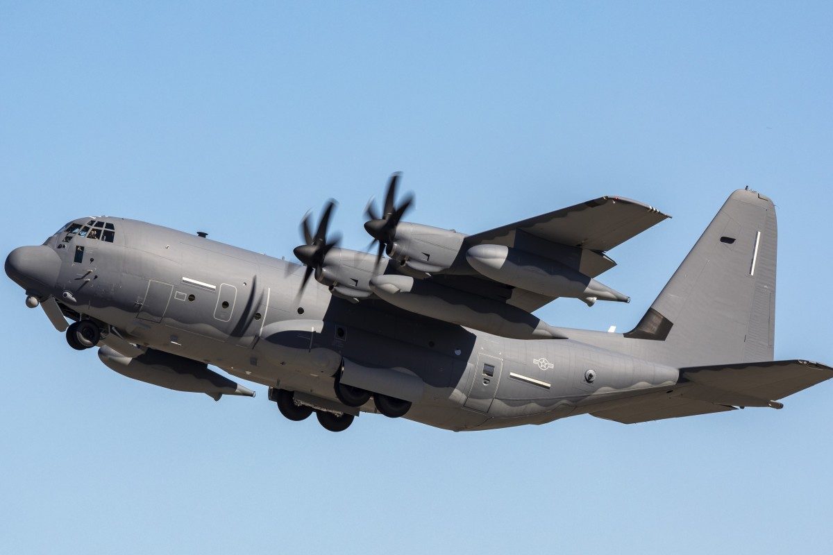 अब देश में बनेगा C-130J टूटी सड़कों पर भी कर सकता है लैंड C-17 से कितना अलग