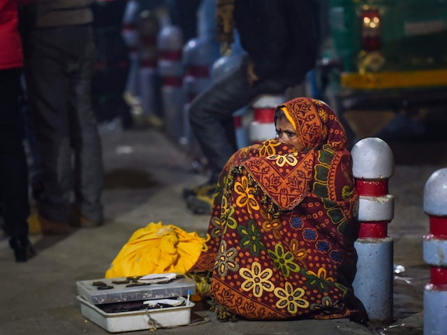 दिल्ली-NCR में हाड़ कंपाने वाली सर्दी, IMD की चेतावनी, जानें UP-बिहार का मौसम