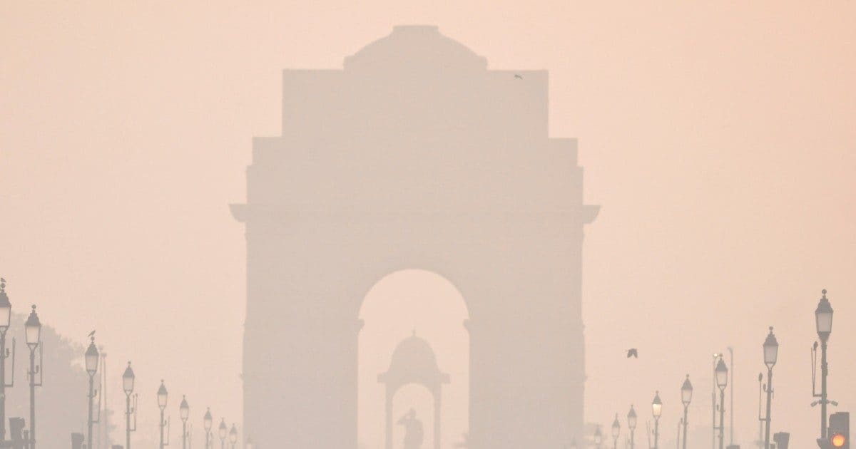 हवा सुधरी तो दिल्ली-NCR से हटा GRAP-4 का पहरा, लेकिन अब भी लागू रहेंगे ये नियम