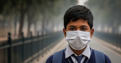 Delhi School Closed: दिल्ली में प्रदूषण का स्तर फिर से चुनौतीपूर्ण स्तर पर पहुंच गया है