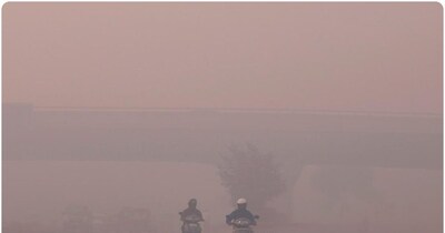 दिल्ली-एनसीआर के अधिकतर हिस्सों में एक्यूआई 450 के पार है. (फाइल फोटो)