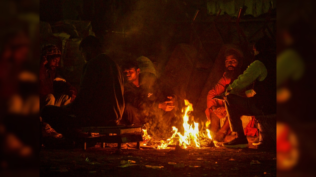 दिल्ली से UP-बिहार तक मौसम का अटैक, कोहरे का 'लॉकडाउन' के साथ ठंड का टॉर्चर,