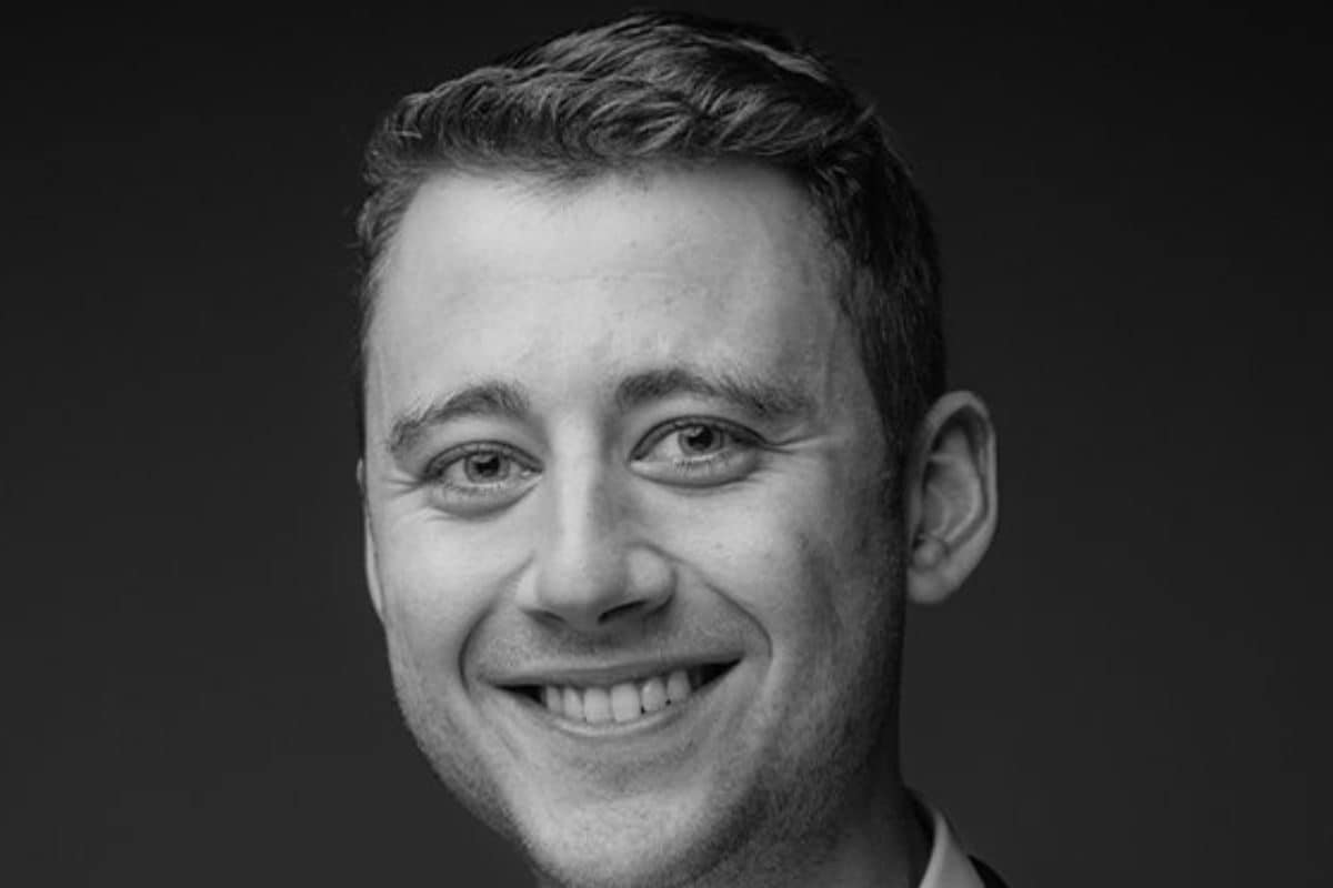 कॉलेज गया न डिग्री ली फिर भी कंपनी को दिया ऐसा ज्ञान मिली 10 करोड़ की सैलरी