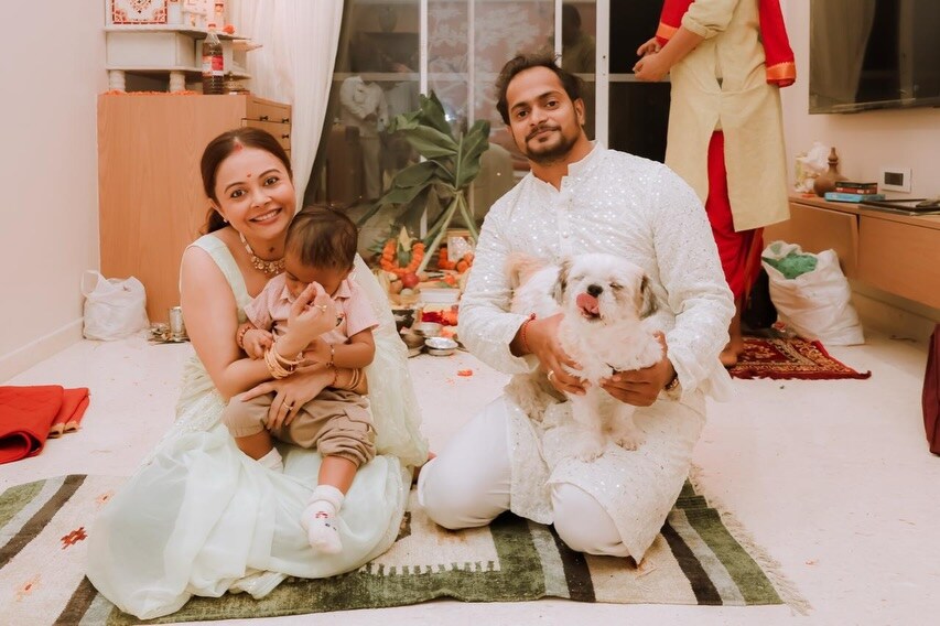 Devoleena griha prav Devoleena griha prav