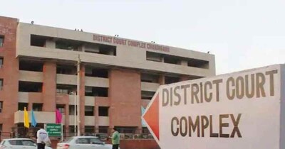 पुलिस मामले की जांच कर रही है.