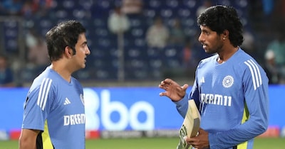 गौतम गंभीर और तिलक वर्मा प्रैक्टिस के दौरान