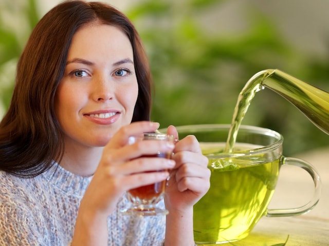 Rita always drank green tea after dinner, know what changes happened in her body...