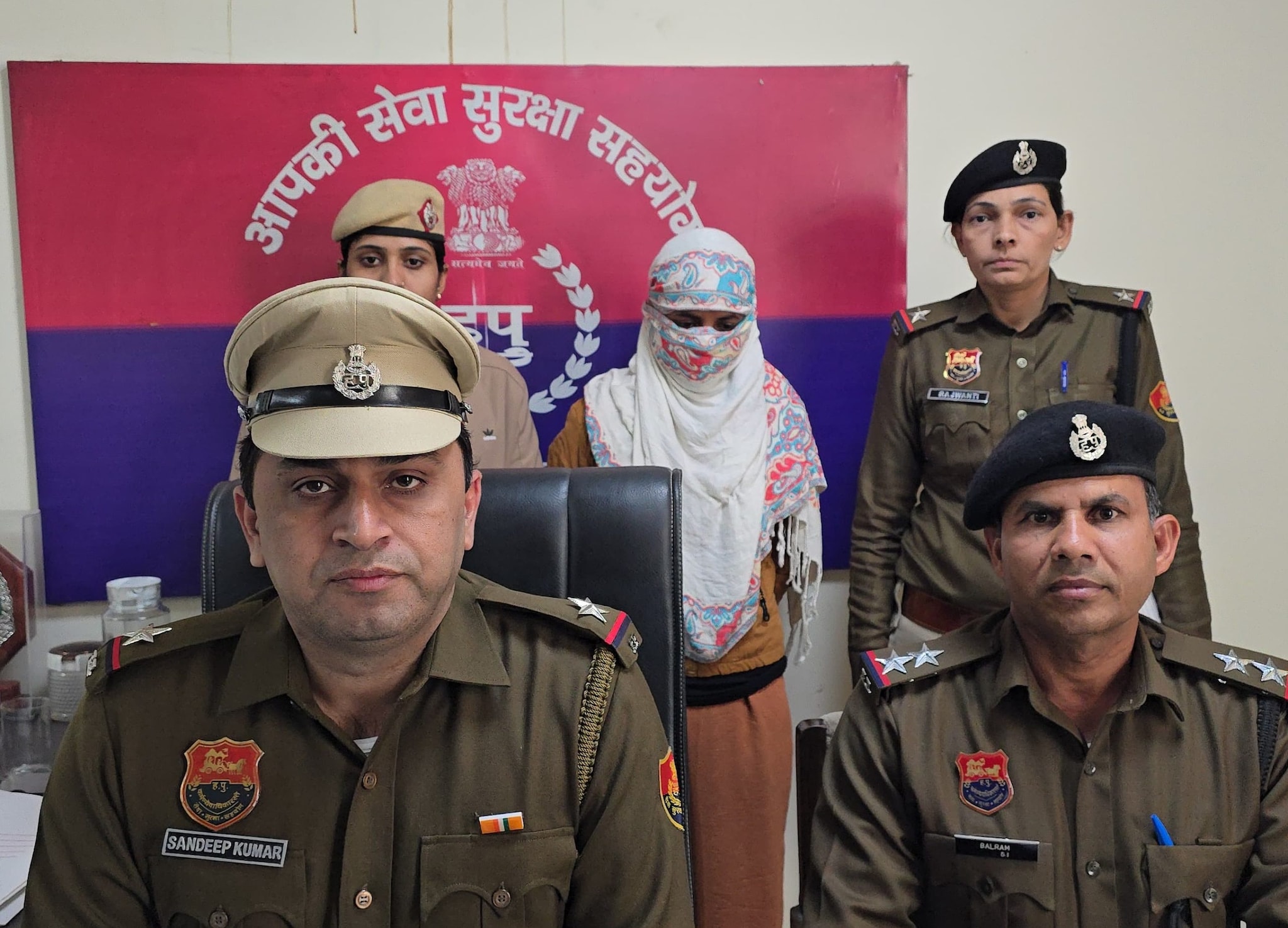 रेप का झूठा मुकदमा दर्ज कराने वाली युवती गिरफ्तार मनगढ़ंत थी सारी कहानी