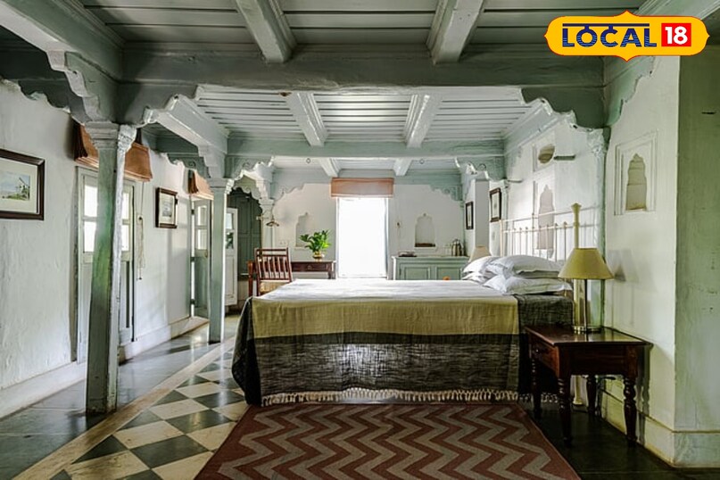 Maheshwar fort tourism, Maheshwar heritage hotel, Ahilya Fort hotel booking, Best places to visit in Maheshwar, MP famous tourist place,  Khargone tourist place, local18, khargone letest news, Madhya Pradesh hindi news 