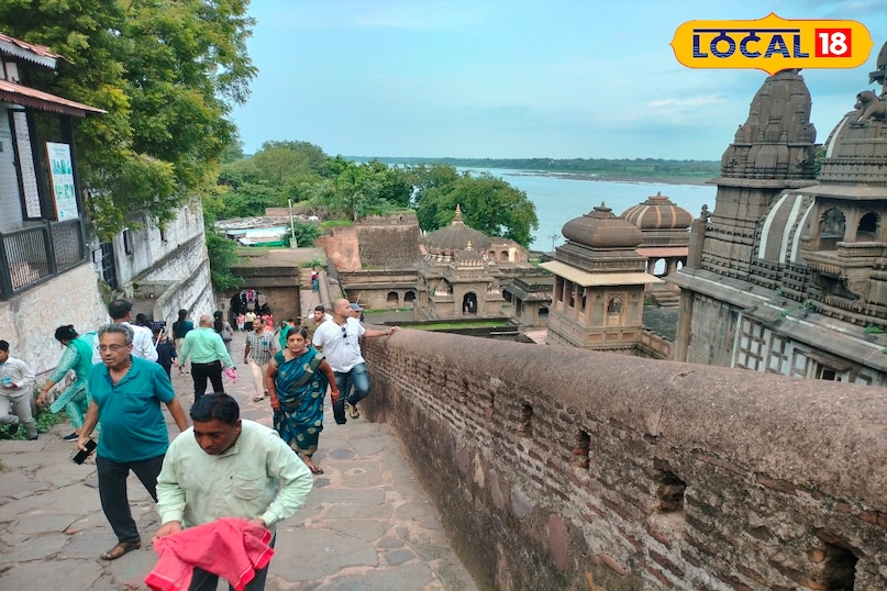 Maheshwar fort tourism, Maheshwar heritage hotel, Ahilya Fort hotel booking, Best places to visit in Maheshwar, MP famous tourist place,  Khargone tourist place, local18, khargone letest news, Madhya Pradesh hindi news 