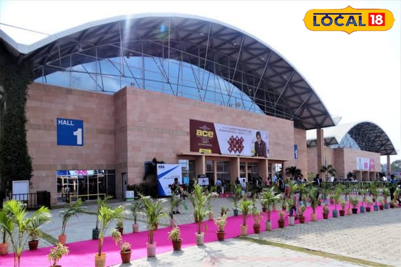 14 दिसंबर: संडे सोल सैंटे कहाँ: हाईटेक्स एग्जिबिशन सेंटर हाईटेक सिटी खास बात: यह एक बड़ा पिस्सू बाज़ार (फ्ली मार्केट) है जहाँ खूबसूरत क्रिसमस थीम वाली चीज़ें मिलेंगी। 200 से ज़्यादा स्टॉल, लाइव संगीत और अच्छा खाना होगा। टिकट 200 रुपये है। 14 दिसंबर: संडे सोल सैंटे कहाँ: हाईटेक्स एग्जिबिशन सेंटर हाईटेक सिटी खास बात: यह एक बड़ा पिस्सू बाज़ार (फ्ली मार्केट) है जहाँ खूबसूरत क्रिसमस थीम वाली चीज़ें मिलेंगी। 200 से ज़्यादा स्टॉल, लाइव संगीत और अच्छा खाना होगा। टिकट 200 रुपये है।