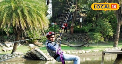 उमरी खेड़ा इंदौर से मात्र 10 किलोमीटर दूर है और जंगल से घिरा हुआ है