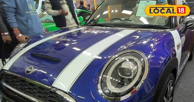 मिनी कूपर कार 