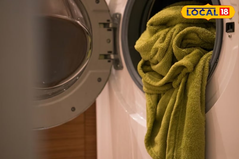 मशीन में वजन के हिसाब से कपड़ा धोने