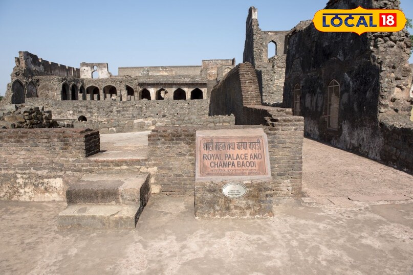 मध्य प्रदेश की टॉप भूतिया जगहें, Mp के डरावने प्लेस, मध्य प्रदेश की सबसे डरावने जगहें, local18, khargone letest news, Madhya Pradesh hindi news, चंपा बावड़ी मांडू