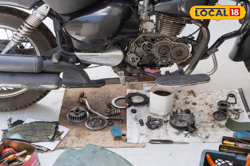 ठंड में बाइक की सर्विस समय से करानी चाहिए ठंड में बाइक की सर्विस समय से करानी चाहिए