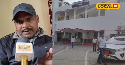 जीविका के रोजगार प्रबंधक राजीव कुमार जानकारी देते हुए