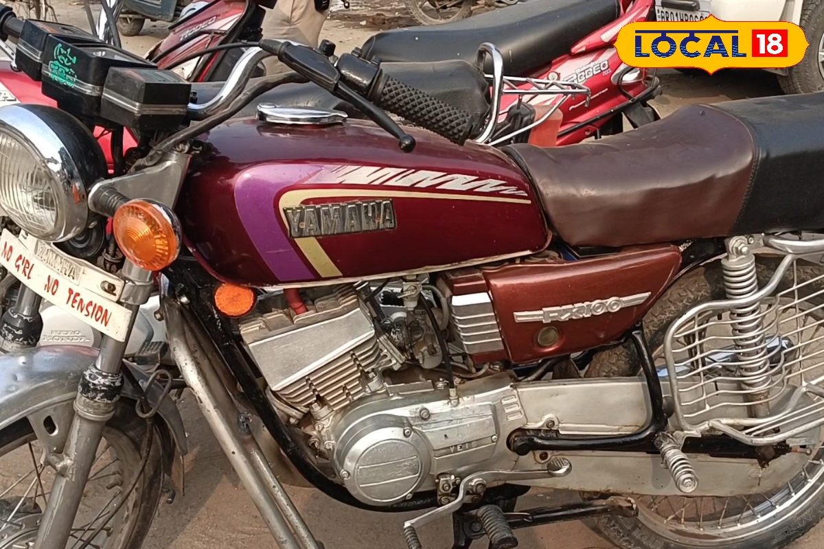 मेकेनिक का कमाल! खटारा बाइक को भी देते हैं एकदम धांसू लुक