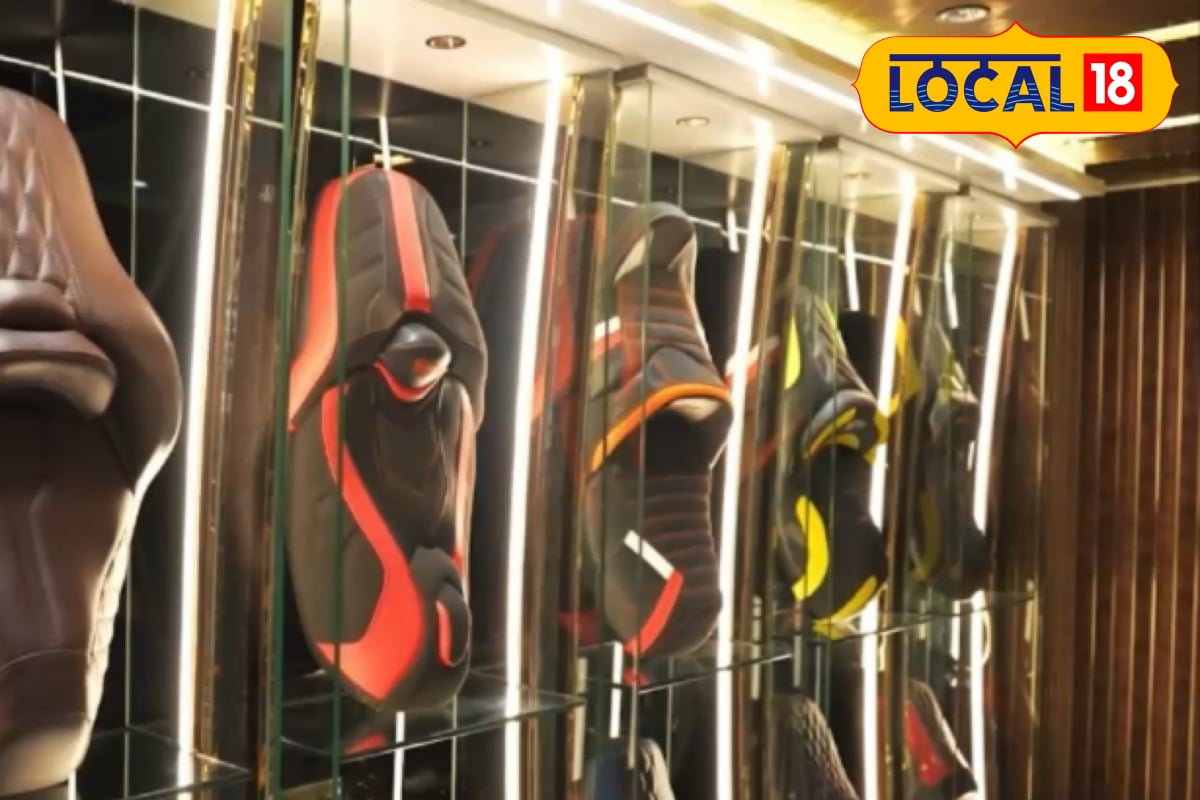 मुंबई की  टिप टॉप सीट कवर दुकान पर शानदार कस्टम बाइक सीट कवर का ऑप्शन