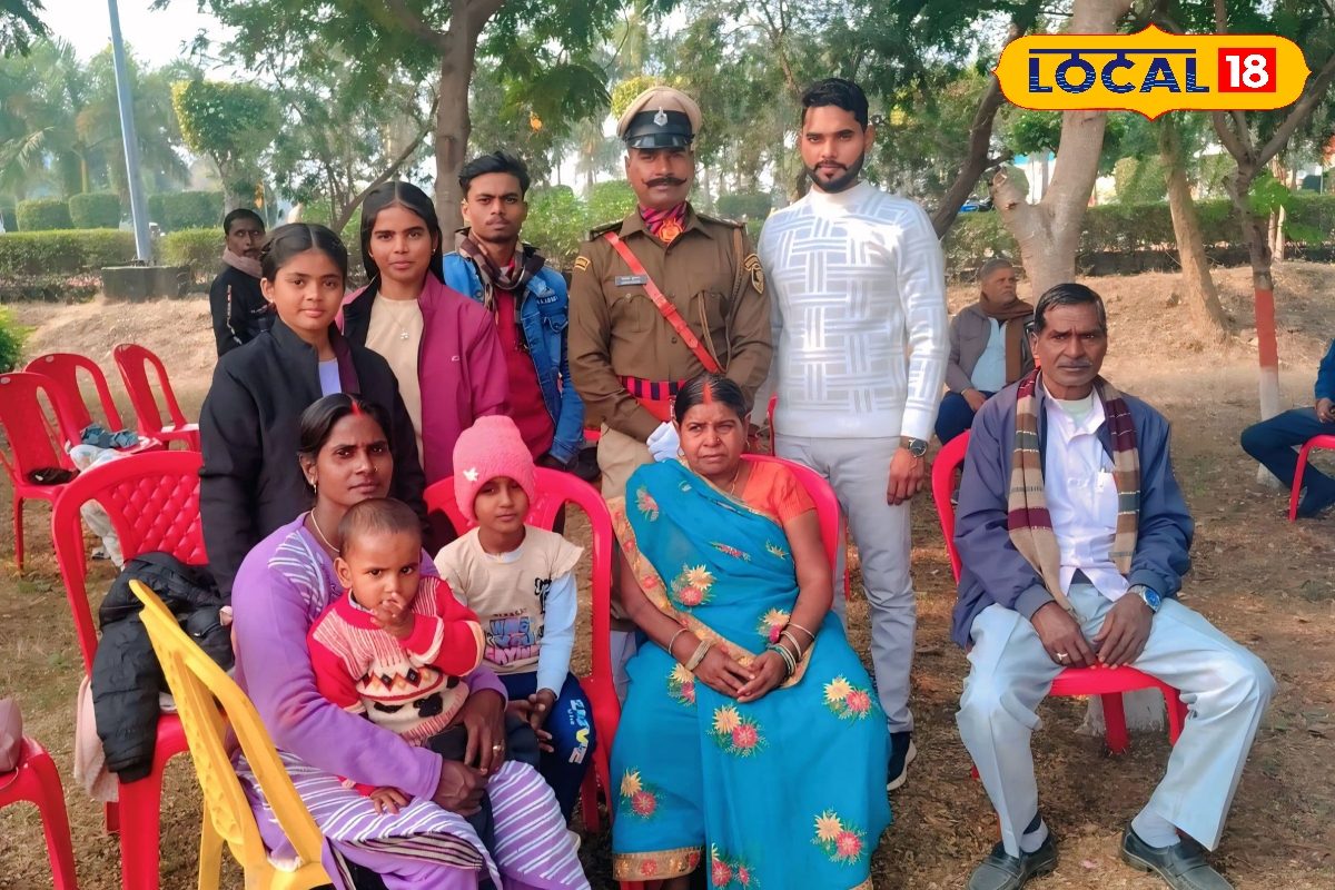 मजूदर पिता के बेटे ने मारी बाजी, गया के संतोष टिंकू को दारोगा में 11वां रैंक