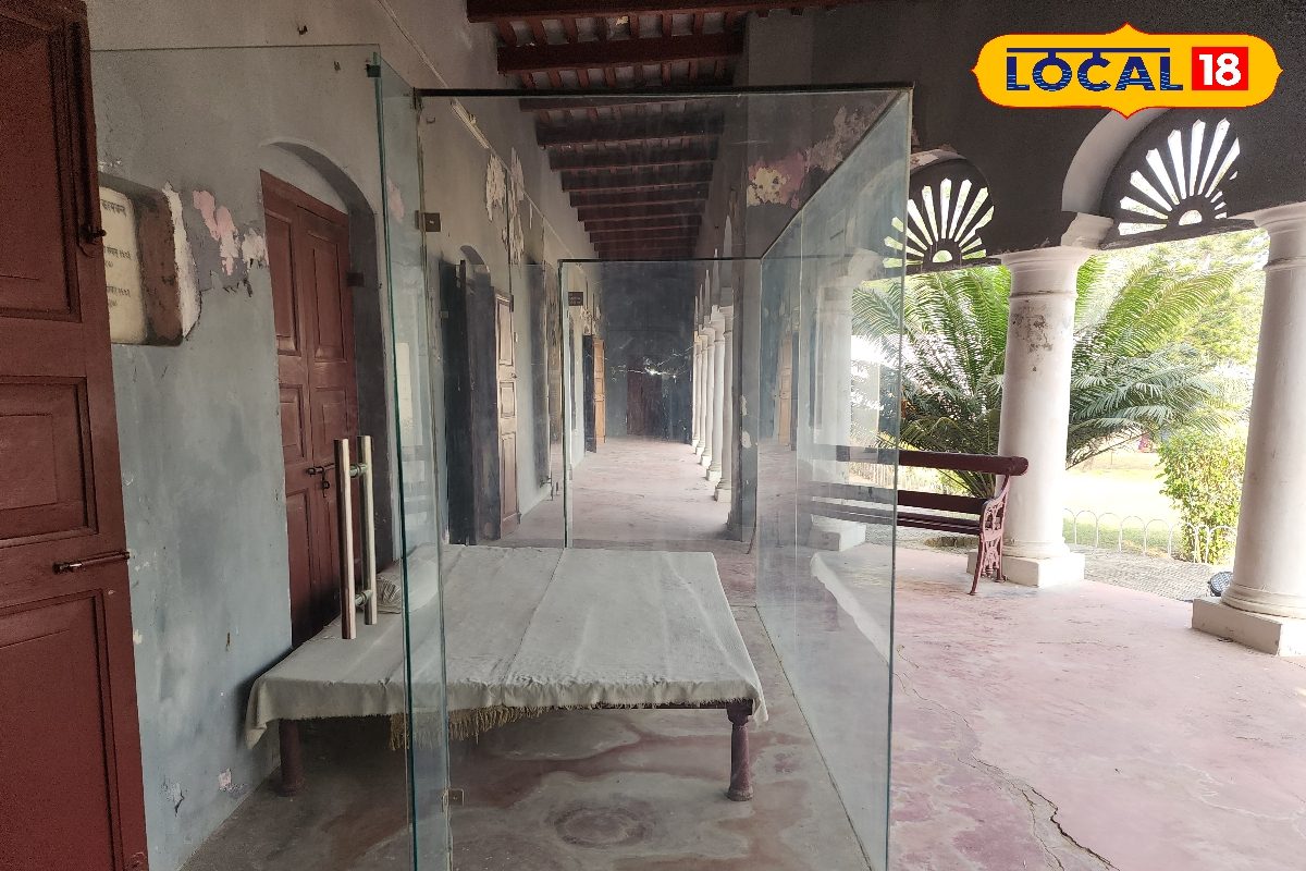 जीरादेई की वह चौकी जिसपर गांधी ने बैठकर बनाई थी आजादी की रणनीति, जानें कहानी