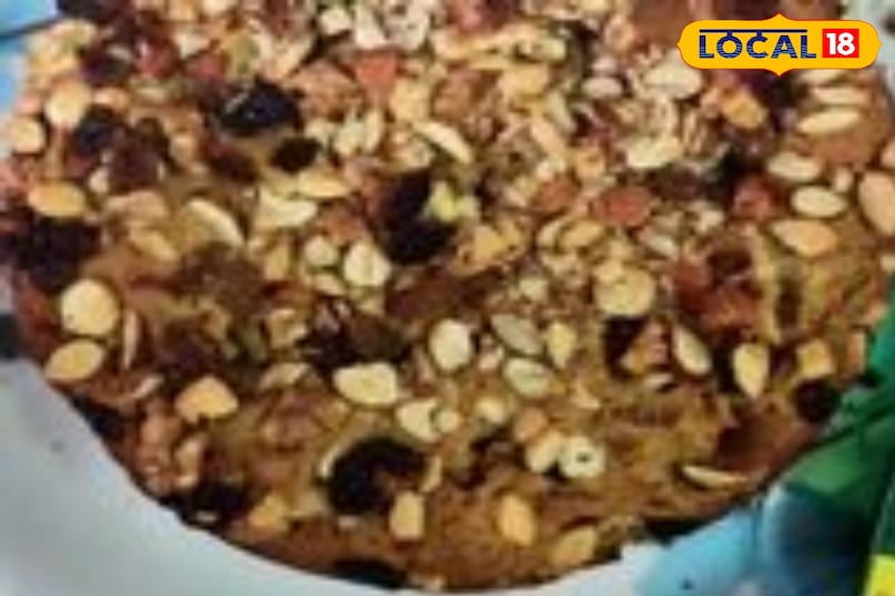 क्रिसमस के दिन आप भी अपने घर में ड्राई फ्रूट केक बना सकते हैं क्रिसमस के दिन आप भी अपने घर में ड्राई फ्रूट केक बना सकते हैं