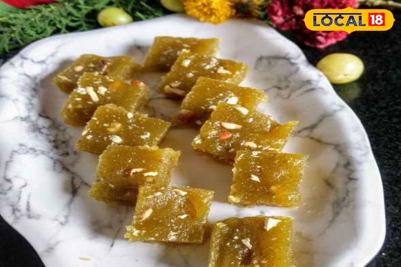 आंवला गुड़ की बर्फी 