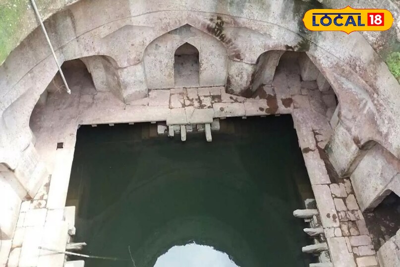 Mandu love story, Baz Bahadur and Rani Roopmati, Champa Baori Mandu, Mandu Fort history, Mandu tourism, Love story of Mughal era, local18, khargone letest news, Madhya Pradesh hindi Mandu love story, Baz Bahadur and Rani Roopmati, Champa Baori Mandu, Mandu Fort history, Mandu tourism, Love story of Mughal era, local18, khargone letest news, Madhya Pradesh hindi