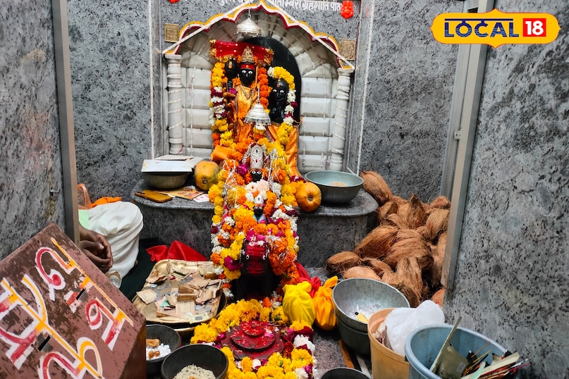 Khargone Famous Temples, local18, khargone letest news, Madhya Pradesh hindi news न्यू ईयर 2026, नवग्रह मंदिर खरगोन 