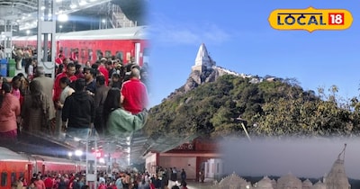 यात्रा पर जाते जैन समाज