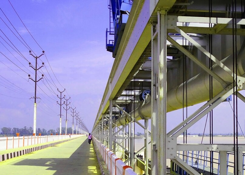 सोन नदी पर बना इंद्रपुरी डैम, जहां पानी और प्रकृति मिलकर शानदार नज़ारा पेश करते हैं सोन नदी पर बना इंद्रपुरी डैम, जहां पानी और प्रकृति मिलकर शानदार नज़ारा पेश करते हैं