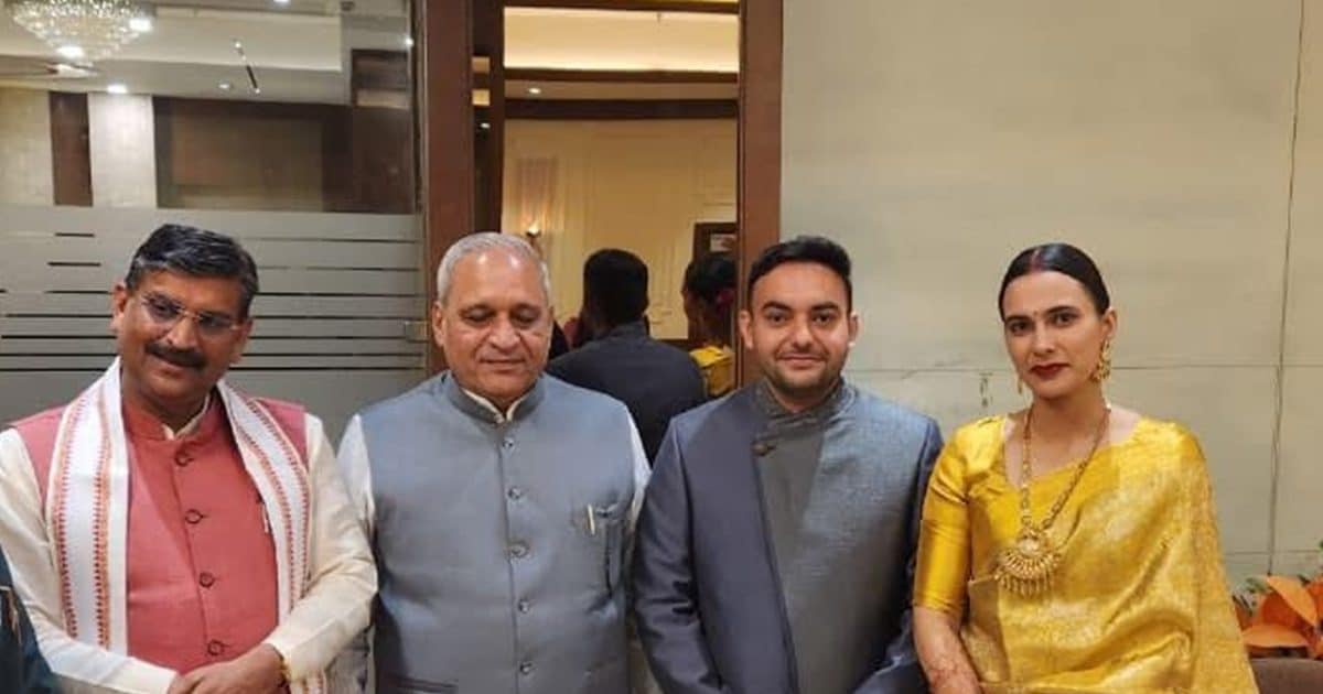 ट्रैनिंग, प्यार और शादी! हरियाणा के IAS का यूपी की IPS अफसर पर आया दिल