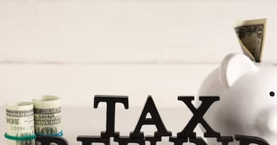 ITR में डिडक्शन पर शक तो आएगा मेल, 31 दिसंबर से पहले सुधार नहीं किया तो बढ़ सकती है परेशानी. (Image:AI)