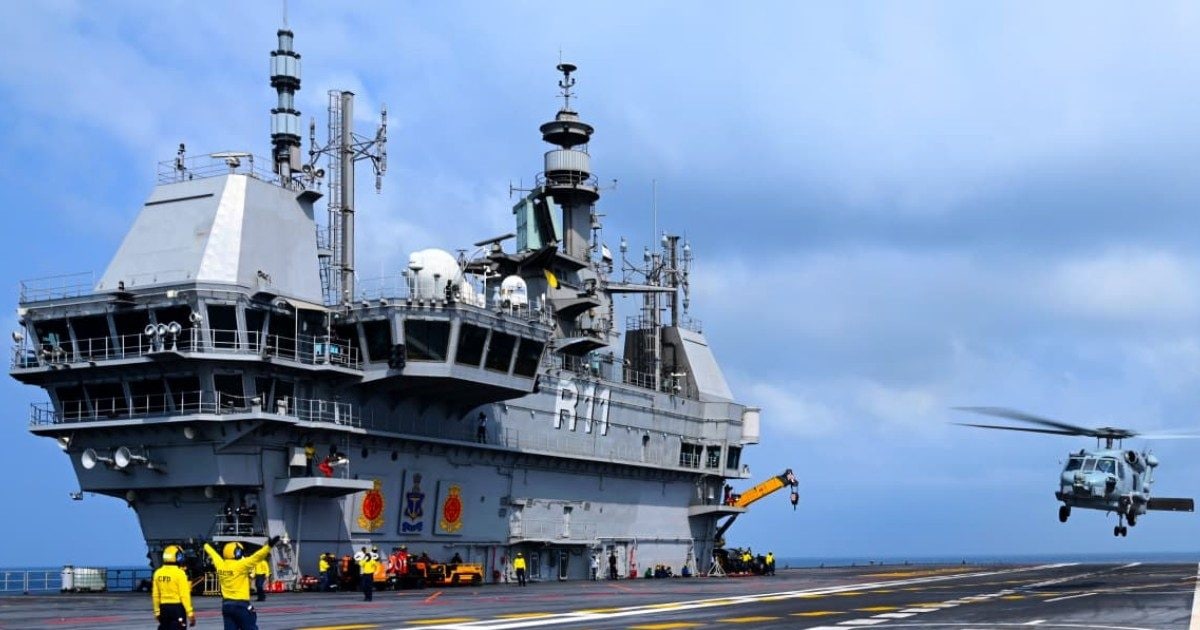 नेवी को मिला 'उड़ता किला', गोवा में एक और MH-60आर हेलिकॉप्टर स्क्वाड्रन कमीशन