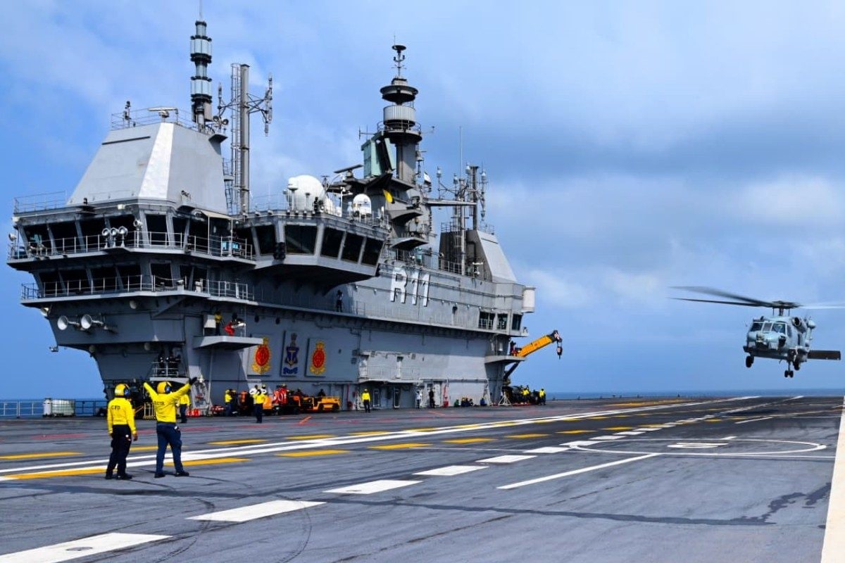 नेवी को मिला उड़ता किला गोवा में एक और MH-60आर हेलिकॉप्टर स्क्वाड्रन कमीशन