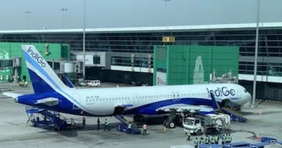 एक साथ तीन विमानों को बम से उड़ाने की धमकी दी गई.