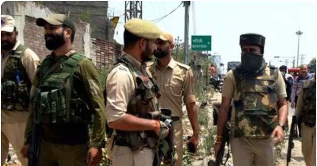 पाकिस्तानी आतंकी हैंडलर के खिलाफ 'सर्जिकल स्ट्राइक', कुर्क हुई लाखों की संपत्ति, PoK में बैठ रचता था साजिश