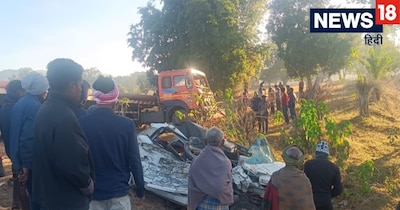 जशपुर में भीषण सड़क हादसा! तेज रफ्तार कार ट्रेलर से टकराई, 5 युवकों की मौके पर मौत