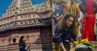 कंगना रनौत बॉलीवुड की सबसे प्रतिभाशाली कलाकारों में से एक हैं. वह मंडी से लोकसभा सांसद भी हैं. इस साल जनवरी में उनकी फिल्म 'इमरजेंसी' रिलीज हुई थी, जो बुरी तरह से फ्लॉप हुई. कंगना फिलहाल राजनीति पर फोकस हुए हैं और अपने लोकसभा क्षेत्र के लिए काम कर रही हैं. इस बीच वह देश के अलग-अलग हिस्सों में स्थापित 12 ज्योतिर्लिंग के दर्शन कर रही हैं. आज उन्होंने 10वें ज्योतिर्लिंग के दर्शन किए और इसकी तस्वीरें शेयर की हैं. (फोटो साभारः इंस्टाग्राम @kanganaranaut)
