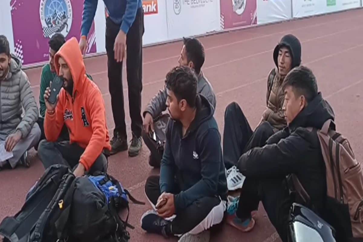 कांगड़ा वैली कार्निवल में विवाद 7 धावकों को मैराथन में दौड़ने से रोका