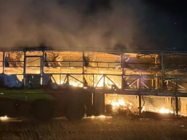 कर्नाटक में कैसे आग का गोला बनी बस, आधी रात को क्या हुआ, कितने जिंदा जले?