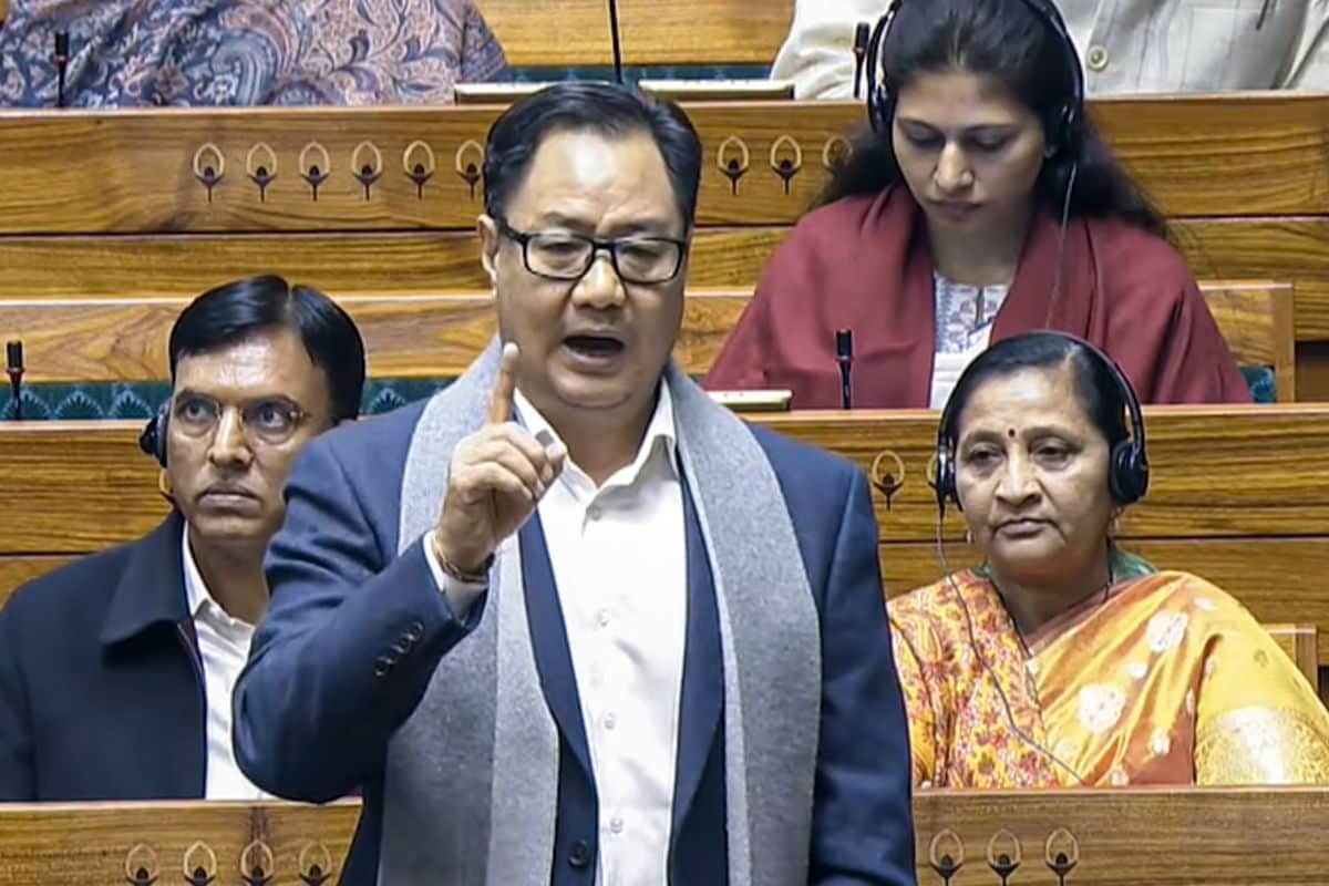 सोनिया गांधी से माफी मांगें PM के खिलाफ आपत्तिजनक नारे पर संसद में हंगामा