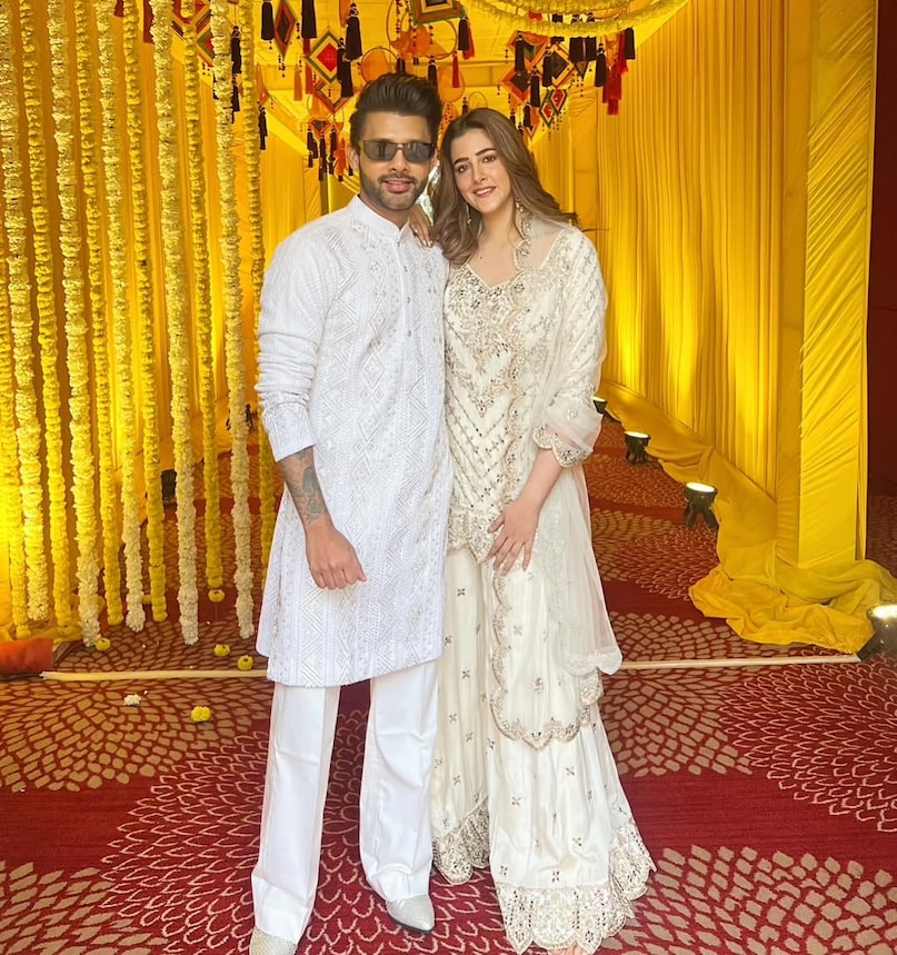 Kriti Sanon, Nupur Sanon, Kriti Sanon sister Nupur Sanon, Nupur Sanon Stebin Ben marriage, Nupur Sanon to marry singer Stebin Ben, Kriti Sanon sister Nupur Sanon marriage