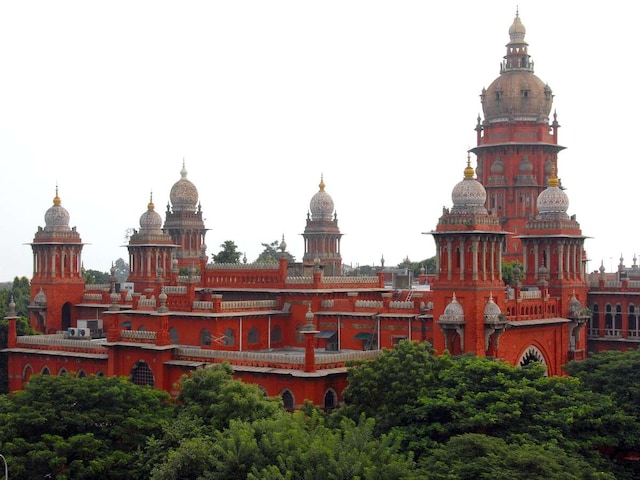 हिंदू दीये जलाएं तो हमारे हक खतरे में’, दरगाह का तर्क; HC का ऐतिहासिक फैसला