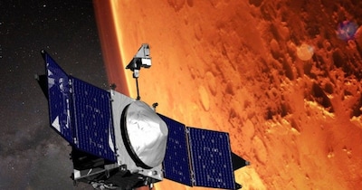 मंगल ग्रह के ऊपर मंडराते MAVEN का इलस्ट्रेशन (Photo : NASA/GSFC)